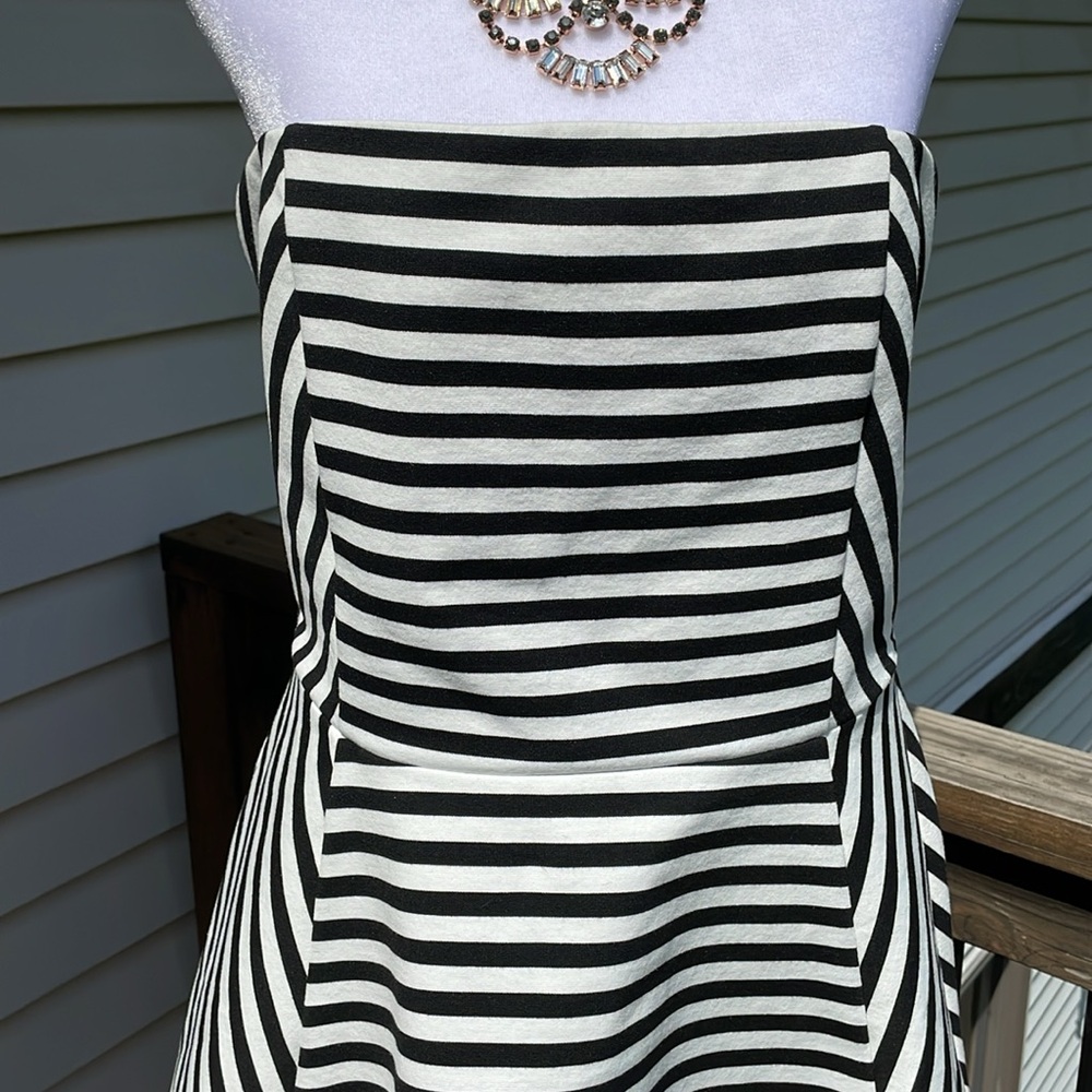 Ponte Knit Strapless Mini by Express - Picture 2 of 14
